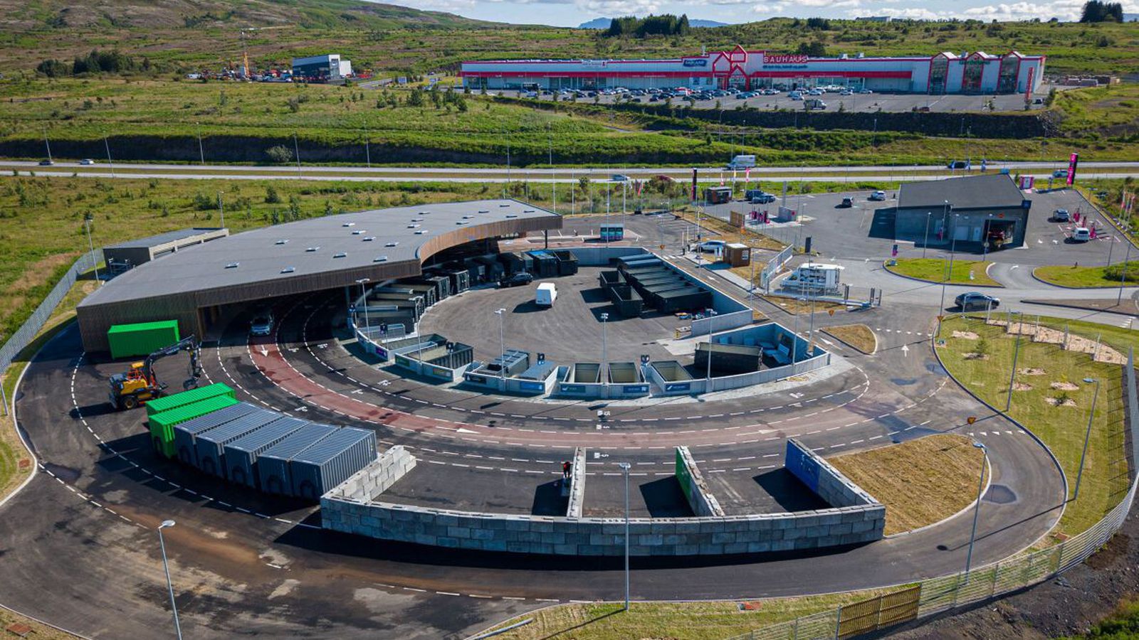 Ferða­lagið með ruslið ætti ekki að lengjast þó þjónustan færist fjær