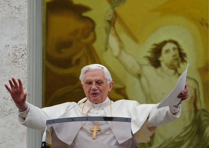 Benedikt XVI segir að prestar verði að hegða sér eins og englar Krists. Mynd/ AFP.