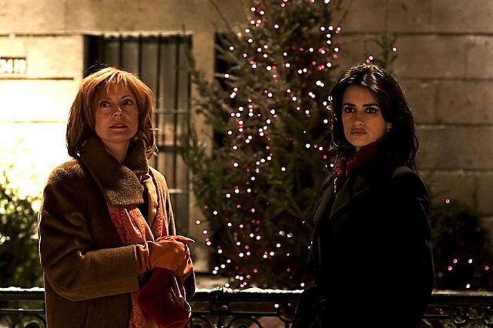 Susan Sarandon og Penelope Cruz fara með aðalhlutverk í rómantískri mynd sem gerist í New York um jólin.