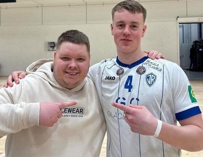 Sævar Þór Gunnlaugsson með Bjarna Fritz Bjarnasyni, markakóngi Olísdeildar karla í handbolta undanfarin tvö tímabil.