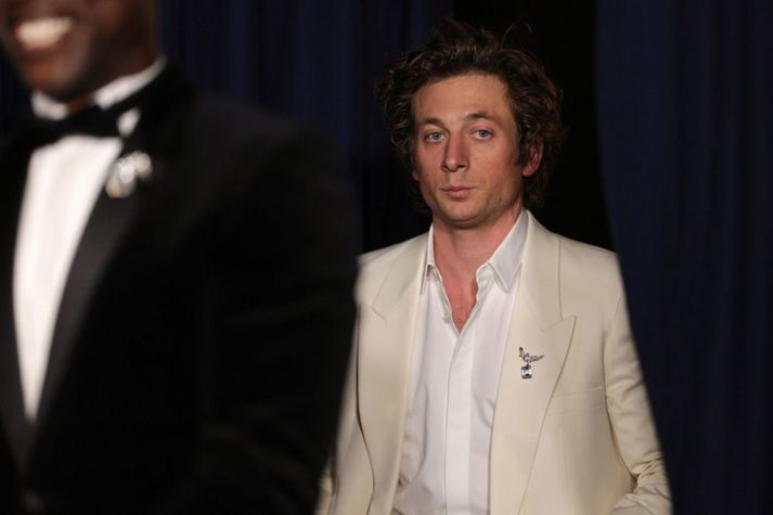 Jeremy Allen White er þekktur fyrir hlutverk sitt í þáttunum Shameless og The Bear.