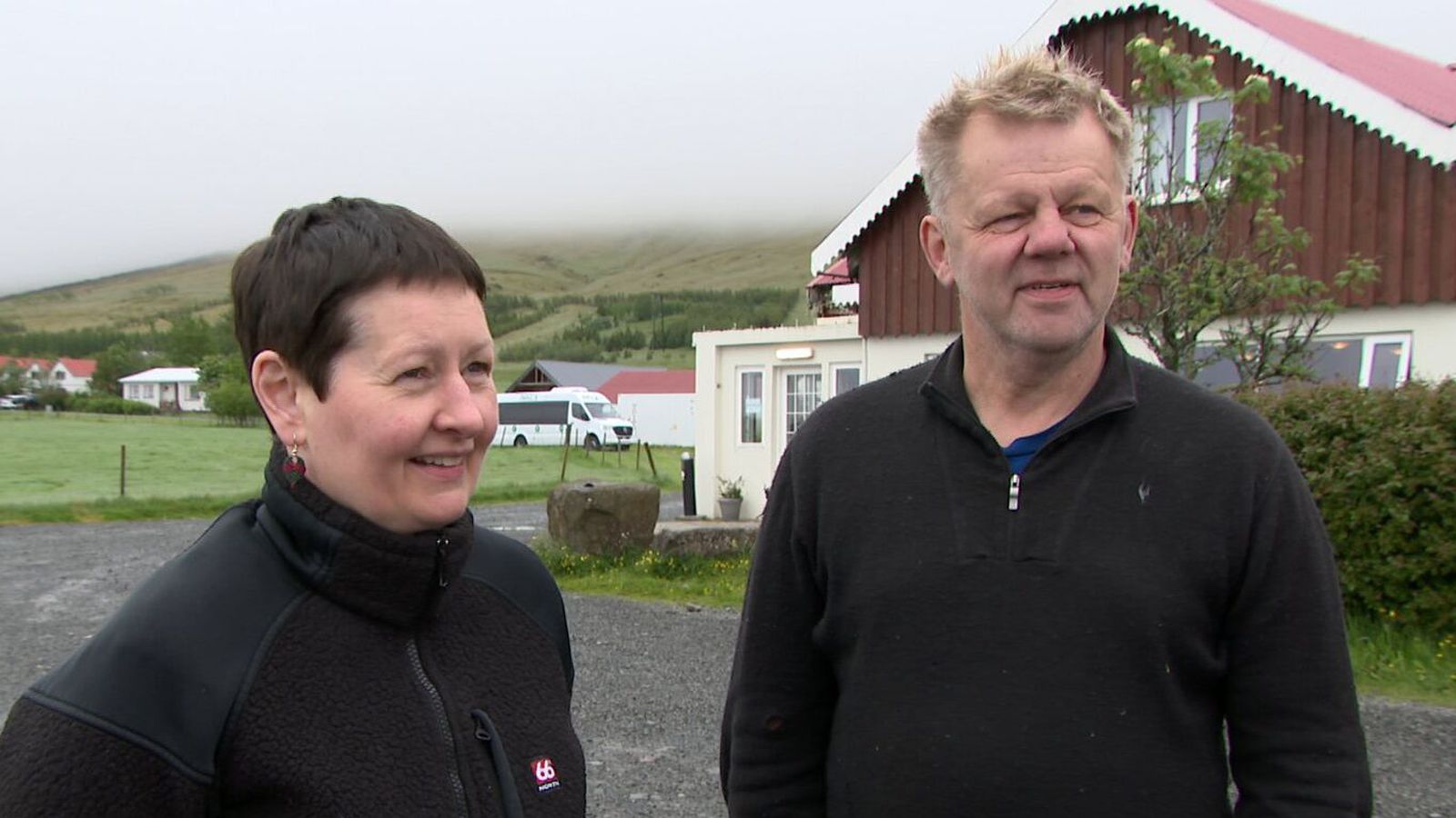 Sama jarmið í sauð­fé og ferða­mönnum
