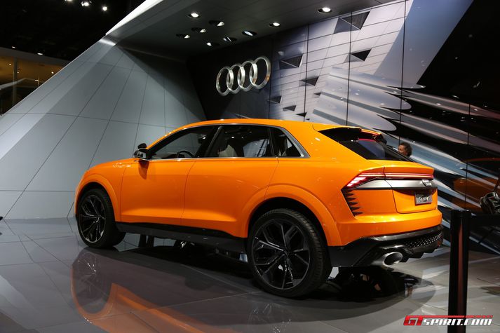 Audi Q8 jeppinn á sýningarpöllunum í Genf á dögunum.