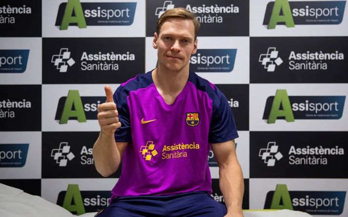 Janus gengur endanlega í raðir Barcelona í sumar