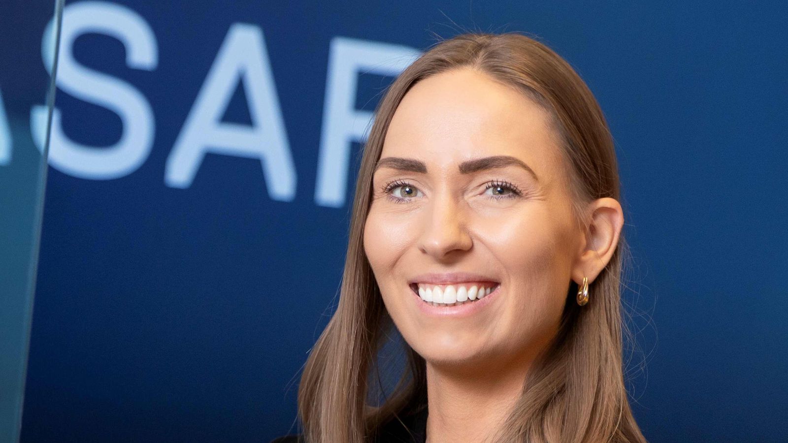 Kaupin sam­þykkt með skil­yrði