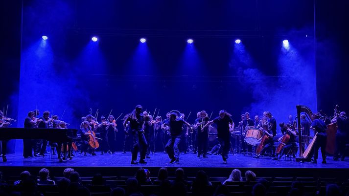 Geneva Camerata flutti verk eftir Mastrangelo og Sjostakóvitsj í Eldborg í Hörpu laugardaginn 14. júní.