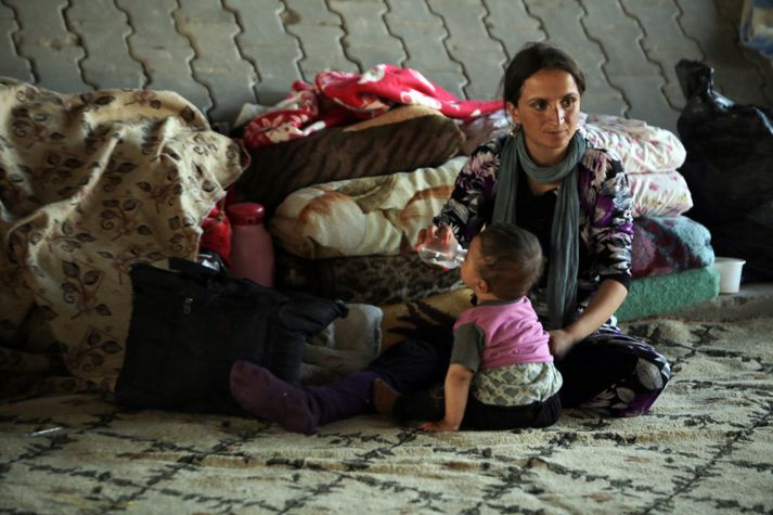 Gert er ráð fyrir að gögnum verði komið til fólksins um Tyrkland, Jórdaníu, Sameinuðu arabísku furstadæmin og Íran.