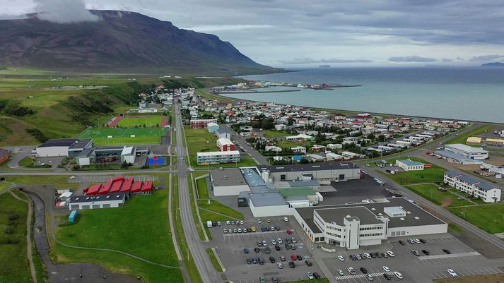 Tindastóll stendur norðan við Sauðárkrók.