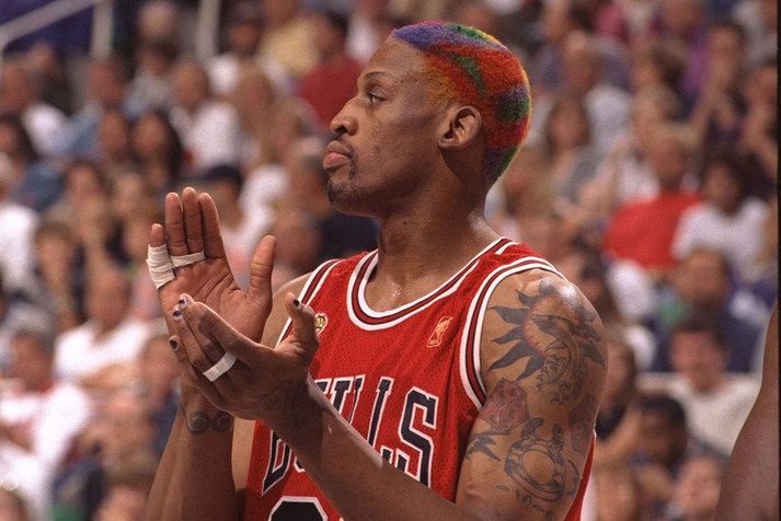 Dennis Rodman varð þrisvar sinnum NBA-meistari með Chicago Bulls á árunum 1996 til 1998.