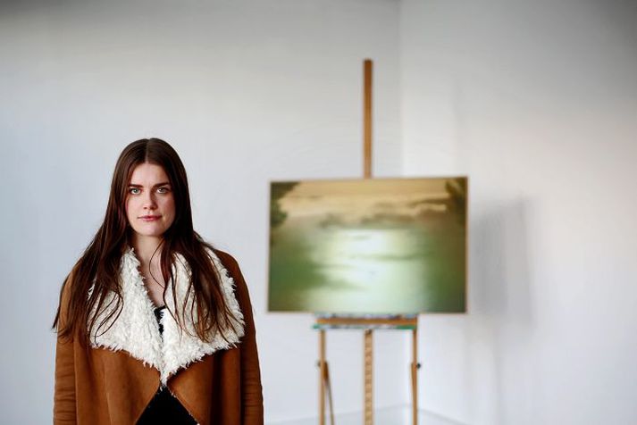 Lilja Birgisdóttir Sýning hennar og systur hennar Ingibjargar verður opnuð í kvöld klukkan átta. Ingibjörg er nýbúin að eignast barn og átti því ekki heimangengt.