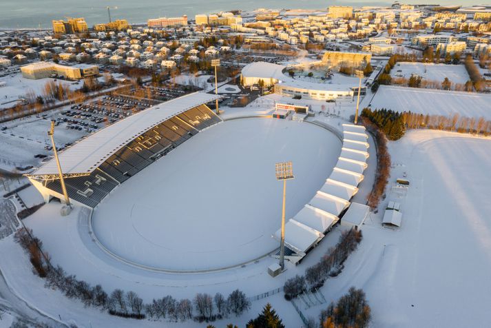 Laugardalsvöllur er barns síns tíma.