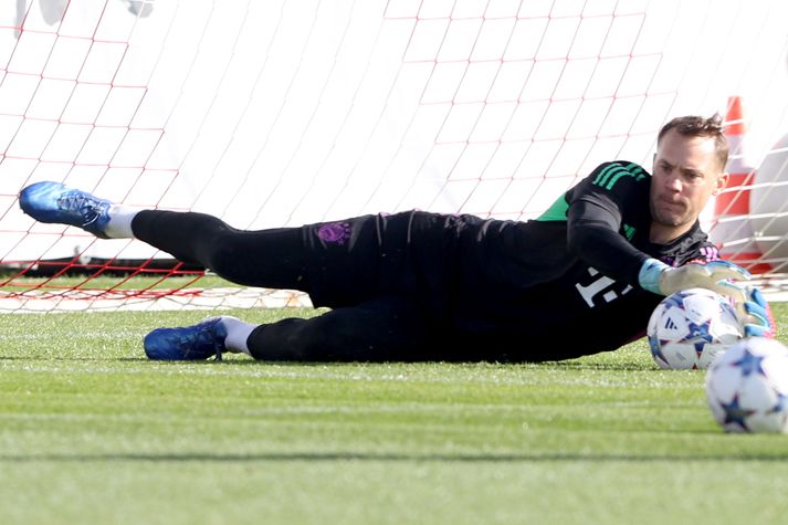 Manuel Neuer hefur ekki spilað með Bayern München í tæpt ár.