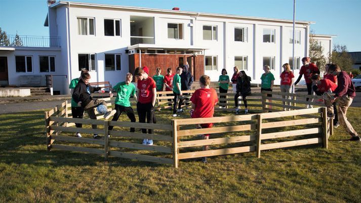 UMFÍ hefur starfrækt ungmennabúðir frá árinu 2005 og eru þær fyrir nemendur í níunda bekk grunnskóla um allt land.