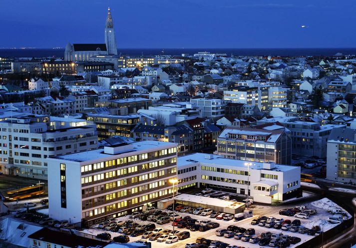 Málið er annað tveggja sem snýr að lögreglumönnum tengdum fíkniefnadeildinni. Hitt málið snýr að lögreglufulltrúa sem kollegar gerðu athugasemdir við fyrir tæpu ári. Héraðssaksóknari hefur málið til rannsóknar.