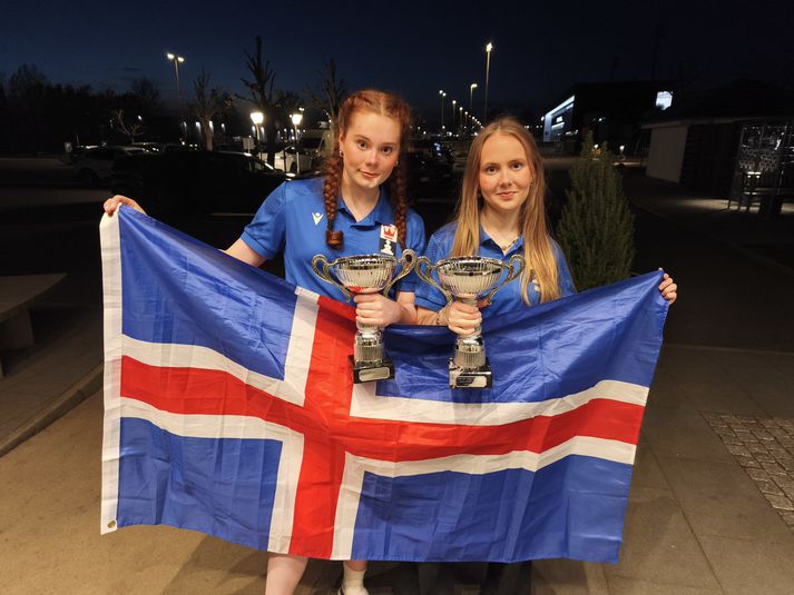 Guðrún Fanney og Iðunn urðu í dag Norðurlandameistarar stúlkna í skák.