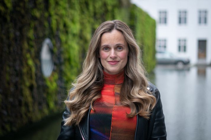 Hildur segir sérkennilegt að mál sem hafi verið rætt í fjórar klukkustundir hafi ekki farið í atkvæðagreiðslu heldur vísað frá. 