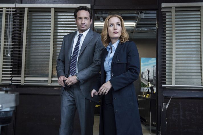 David Duchovny og Gillian Anderson í hlutverkum Mulder og Scully.