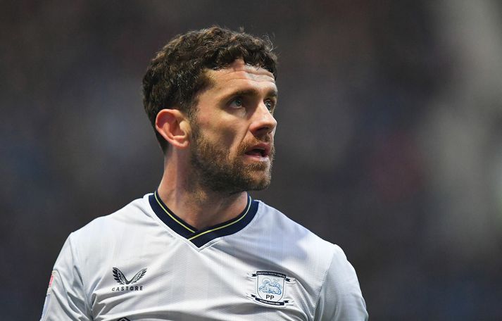 Robbie Brady skoraði stórglæsilegt mark þegar Preston North End sigraði Liverpool í æfingaleik.