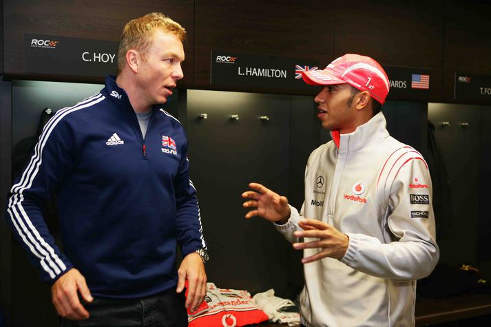 Chris Hoy var sleginn til riddara og Lewis Hamilton fékk MBE orðuna í heiðurslista Bretadrottningar um helgina.