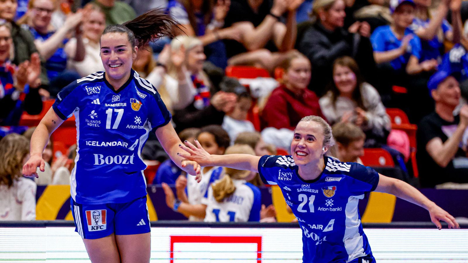 Elín Klara marka­hæst og undanúr­slit blasa við