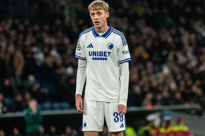 Viktor Bjarki Daðason kom inná sem varamaður og sá til þess að FCK næði að laga stöðuna en það dugði ekki til.