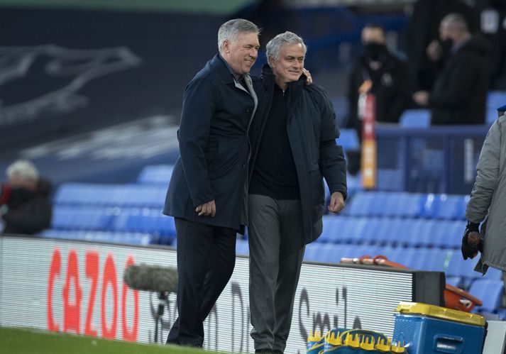 Carlo Ancelotti og  José Mourinho hafa báðir mikla reynslu af því að stýra fótboltaliðum í mörgum löndum og ættu því að geta nýtt sér það í nefndinni.