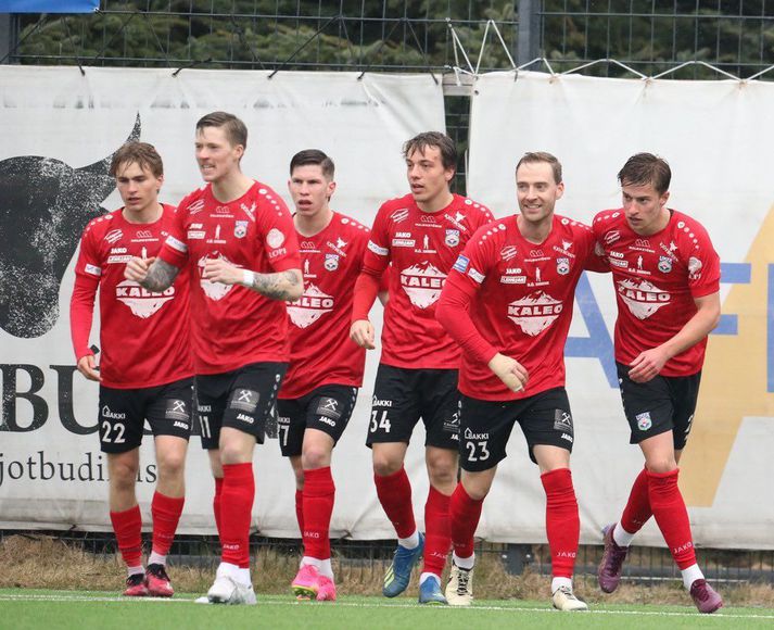 Afturelding gerði góða ferð til Njarðvíkur.