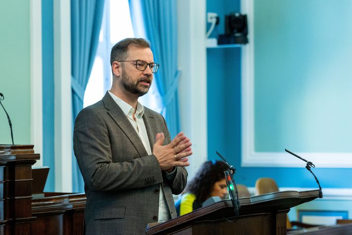 Björn Leví sagði á Alþingi í dag að fangelsismál væru í ólestri.