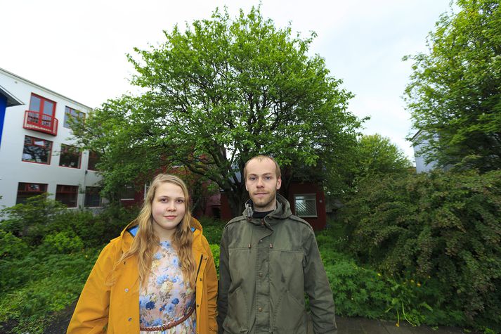 Einar Kristinn og Ylfa Dögg Árnadóttir stóðu vörð um silfurreyninn.