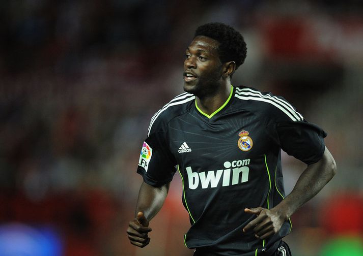 Adebayor í leik með Real Madrid á síðustu leiktíð.