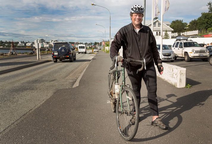 Jón Eggert Guðmundsson er byrjaður að undirbúa sundferð í kringum Ísland.