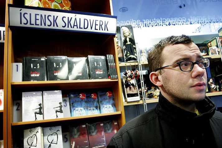 Láttu mynda Hugleik með köttinn þinn á Menningarnótt.