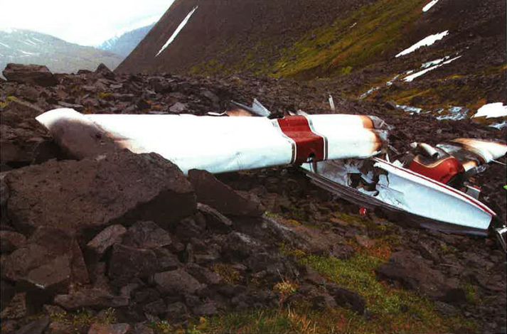 Frá slysstað í Barkárdal þar sem Grant Wagstaff lét lífið eftir brotlendingu 9. ágúst 2015.