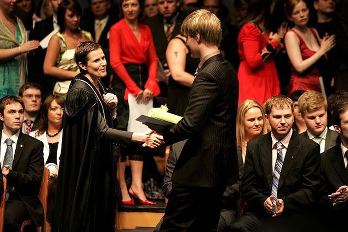 Svafa Grönfeldt, rektor HR, en skólinn tók þátt í rannsókninni.