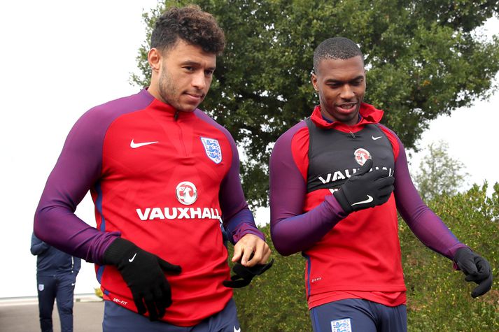 Alex Oxlade-Chamberlain og Daniel Sturridge á æfingu enska landsliðsins.