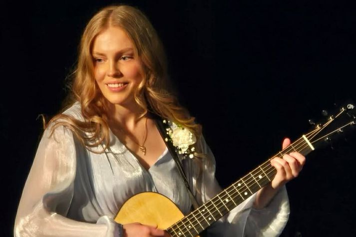 Ína Berglind, dúx Menntaskólans á Egilsstöðum 2026.