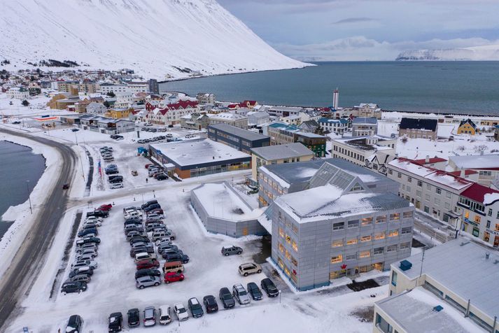 Frá Ísafirði. Þar hefur verið í gildi fimm samkomubann í tæpan mánuð, líkt og í fleiri bæjarfélögum á norðanverðum Vestfjörðum.