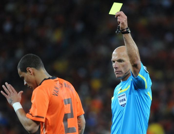Howard Webb í úrslitaleik HM í sumar.