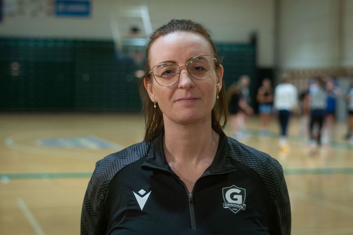 Bryndís Gunnlaugsdóttir segir að ríkisstjórnin verði að vinna hratt og í samtali við Grindvíkinga.