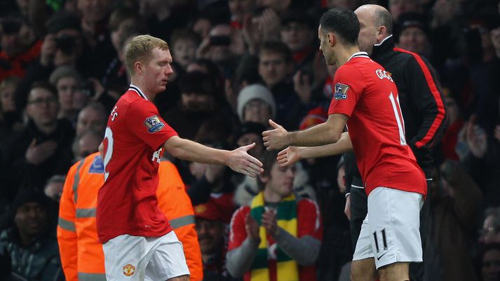 Paul Scholes skiptir við Ryan Giggs í dag.