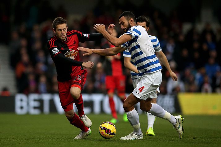 Gylfi Þór Sigurðsson og Steven Caulker voru ekki bara samherjar á Englandi. Þeir mættust einnig, til að mynda í þessum leik Swansea og QPR í ensku úrvalsdeildinni á nýársdag 2015.