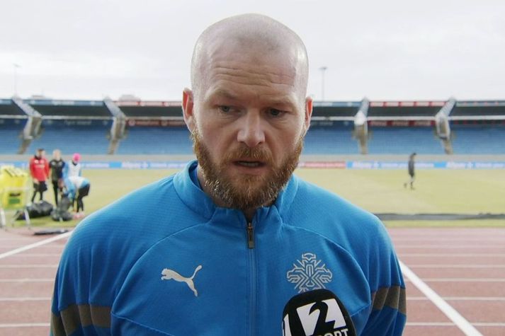 Aron Einar Gunnarsson mætti á síðasta blaðamannafund fyrir leik fyrir hönd leikmanna íslenska liðsins.