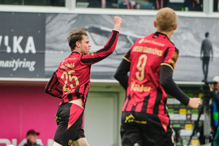 Víkingur getur farið langleiðina með að tryggja sér Íslandsmeistaratitilinn í kvöld.