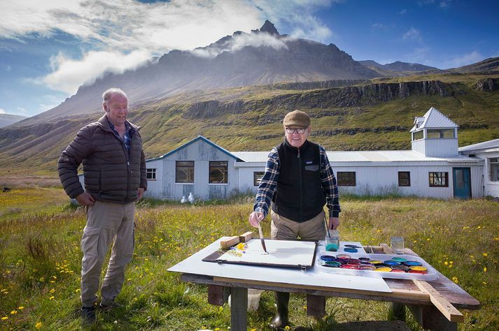 Æðarbóndinn og listmálarinn eru perluvinir og eyða sumrunum saman í Loðmundarfirði.