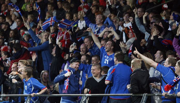 Það er vonandi að fulltrúar Íslands á áhorfendapöllunum láti vel í sér heyra.