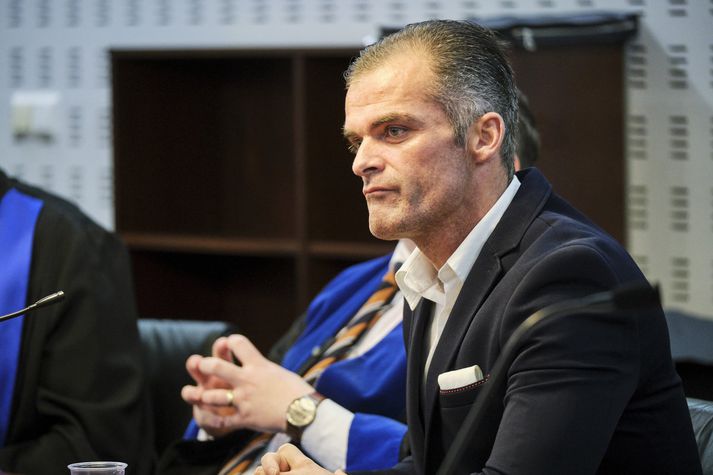 Sigurður Kristinsson við aðalmeðferð málsins.