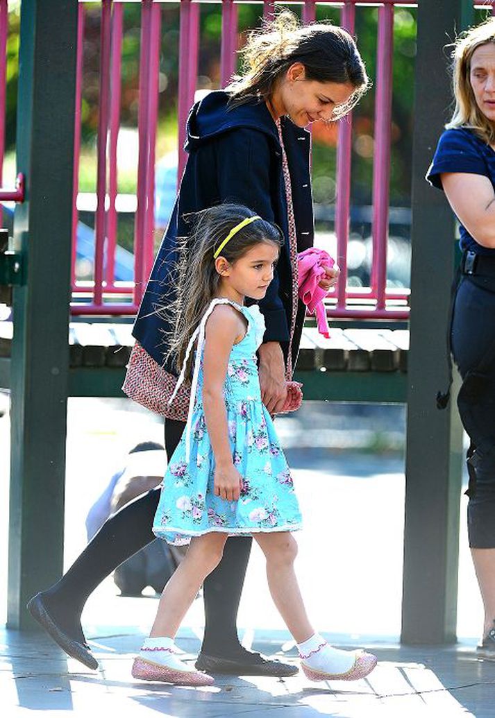 Suri Cruise 
Dulnefni: Sara