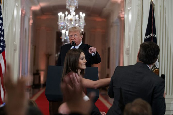 Deilur komu upp á milli Trump og Acosta á blaðamannafundi í síðustu viku.