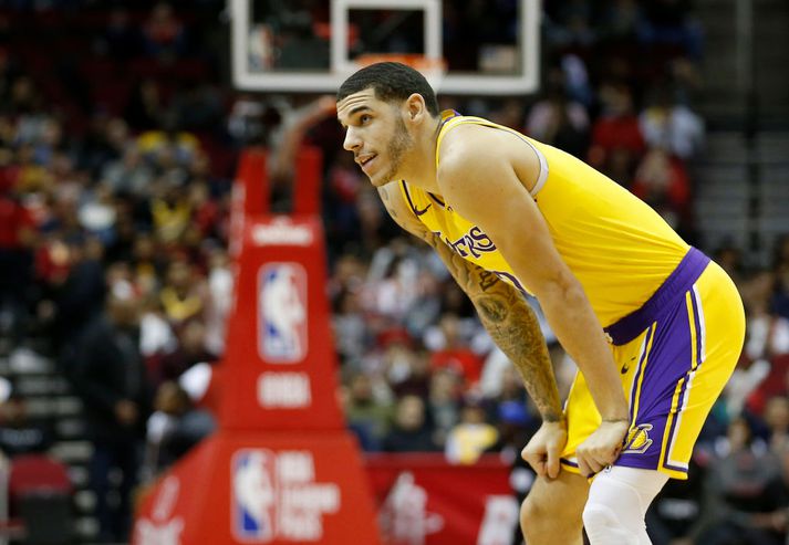 Lonzo Ball hefur átt erfitt uppdráttar hjá Lakers vegna meiðsla