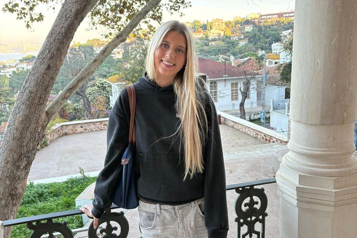 Hulda Lind Sævarsdóttir er skiptinemi í Tyrklandi.